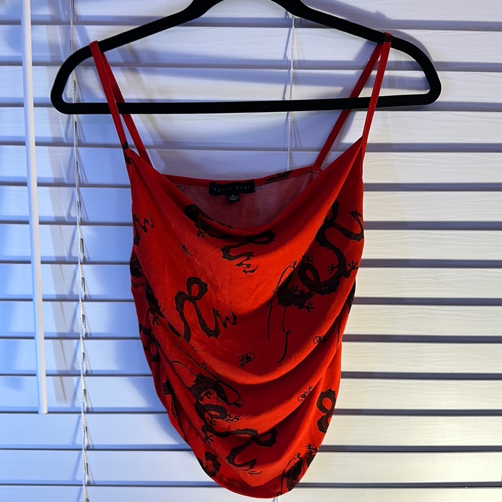 Faded Rose Red Tank Sz M 🌺Bundle & Save🌺